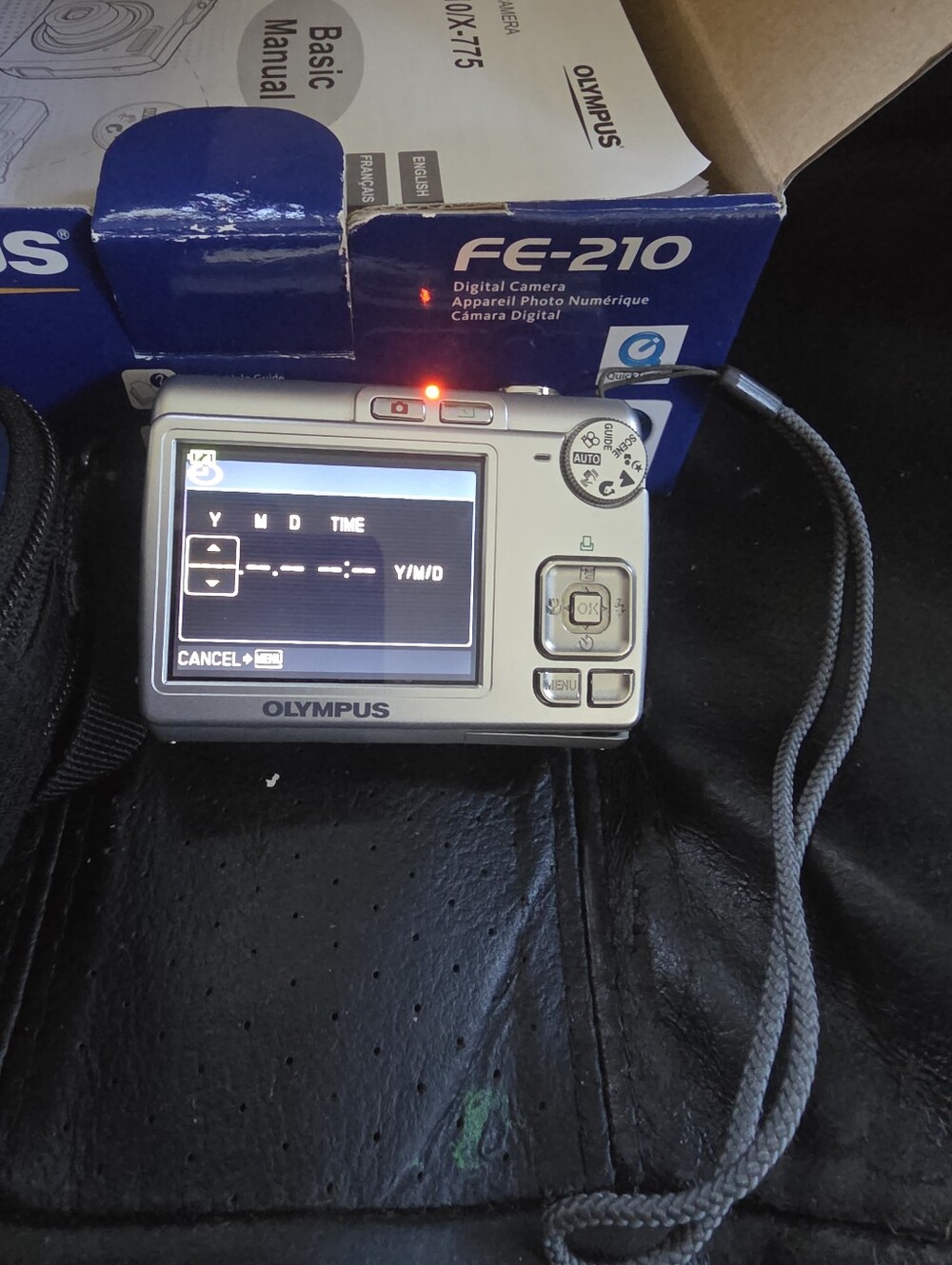 Olympus FE-210 Digital Camera 7.1MP – WORKING W INSTALL CD, CASE & CORD